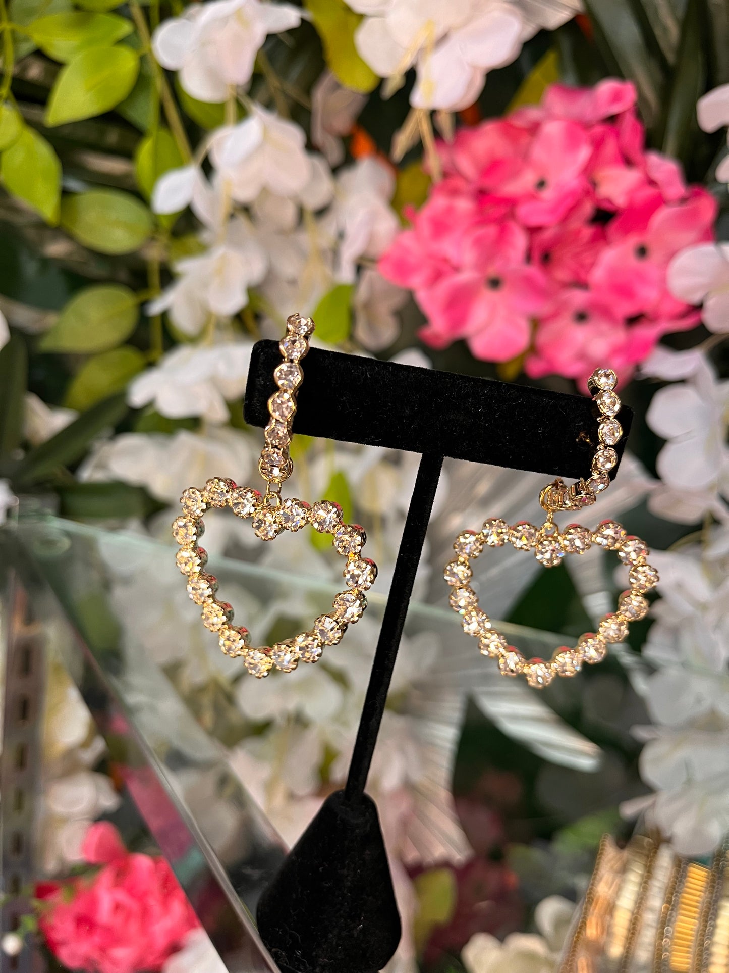 Dangling Hearts Earrings